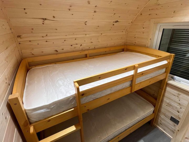 Jorgie Grace 2ndbedroom